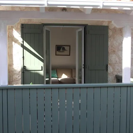 Wild Sea Áyios Nikítas