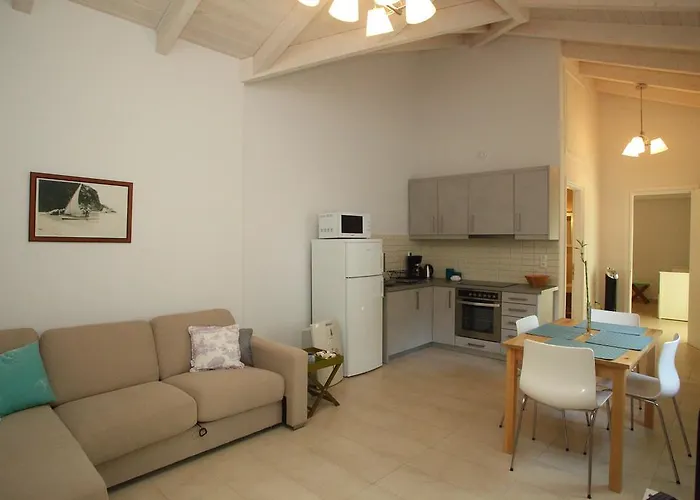 Wild Sea Apartment Agios Nikitas